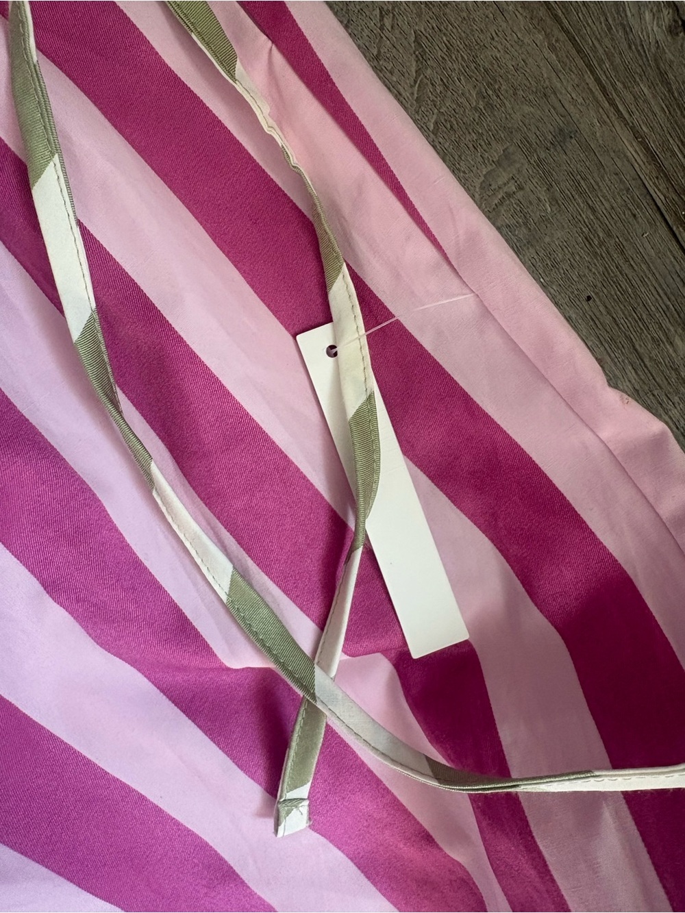 Lisa Says Gah Arden Rose Striped  Pants with Ruffle - Picture 2 of 4
